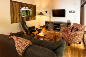 The Bear Den
